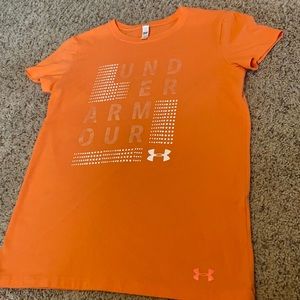 BRAND NEW Under Armour Heat Gear tee in bright orange women’s size small